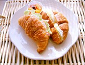 「クロワッサン」を使って
