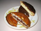 ディズニーキャラクターデニッシュとデニッシュチョコを使って