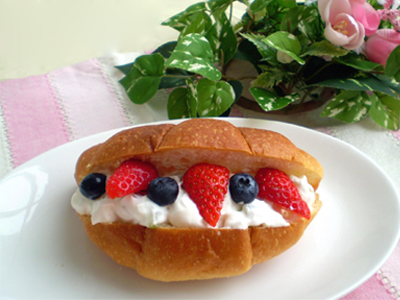 ヨーグルトクリームのフルーツサンド